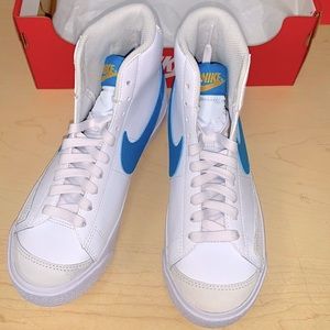 SOLD 🚫Nike Blazer Mid NWOT